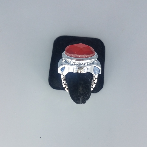 Silvertone Ruby Red Plastic Stone Ring Watch - Picture 6 of 8